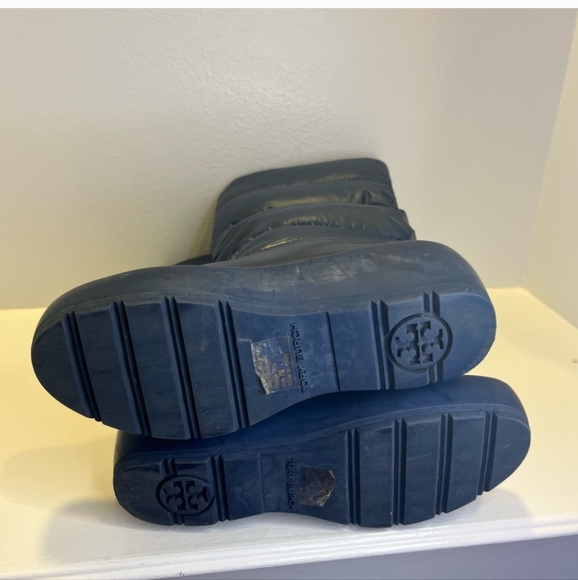 Tory Burch Blue Winter Rain Boots Quilted Mid-Calf - Picture 3 of 5